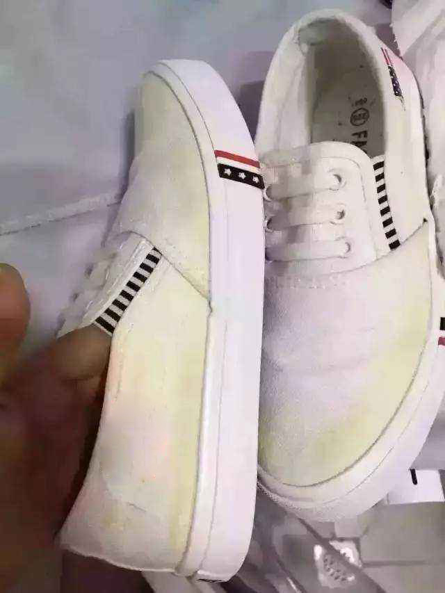 how to keep white shoes from yellowing